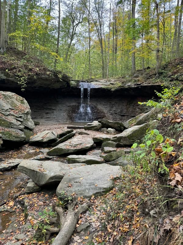 blue hen falls waterfall dropping over the precipice