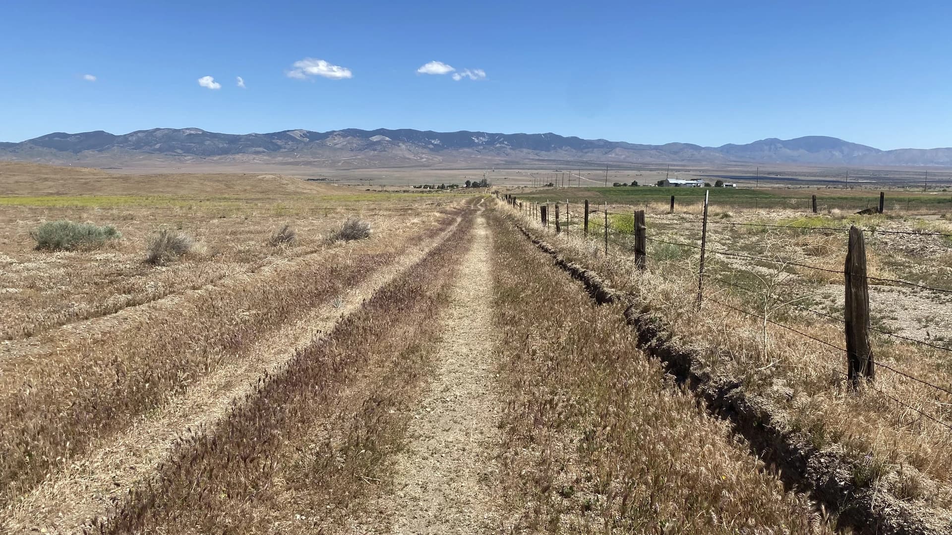 a view of some beautiful farmland on the pacific coast trail